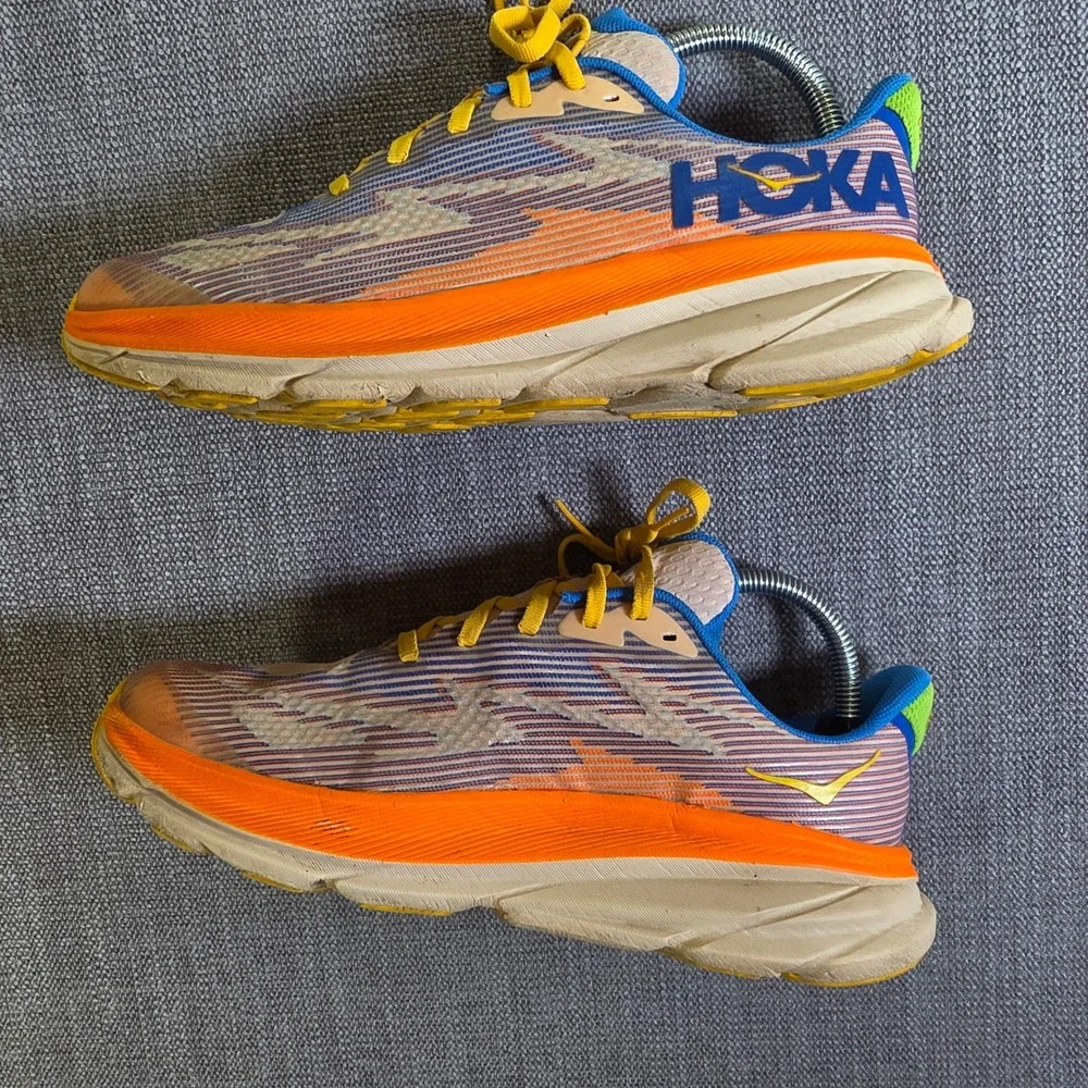 Hoka Clifton 9 Running Shoes Youth 7MD Orange Tan Blue Yellow Sneakers‎